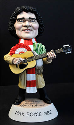 Photo of Groggs figurine of Max Boyce