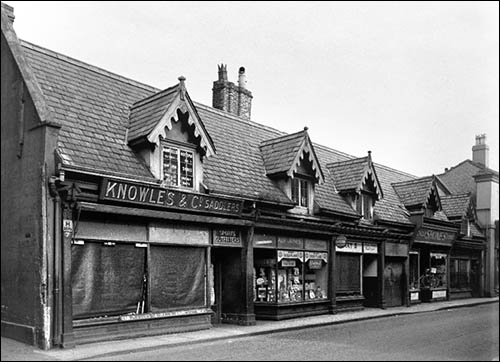 wrexham_charles_street_shop_row_1952