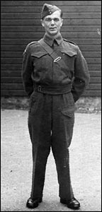 Photo of Charlie Wyn in uniform